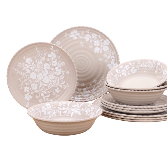 The Pioneer Woman  Melamine Floral Dinnerware Set - Brown and White - Picture 2 of 10